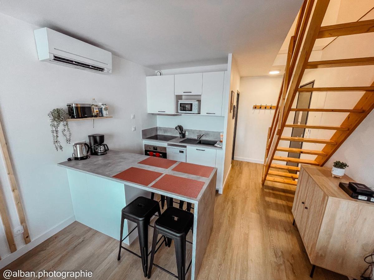 Cottage Le Nid A Quelques Pas Du Lac De La Foret D'Orient - Les Cottages Du Belvedere Мениль-Сен-Пер Экстерьер фото